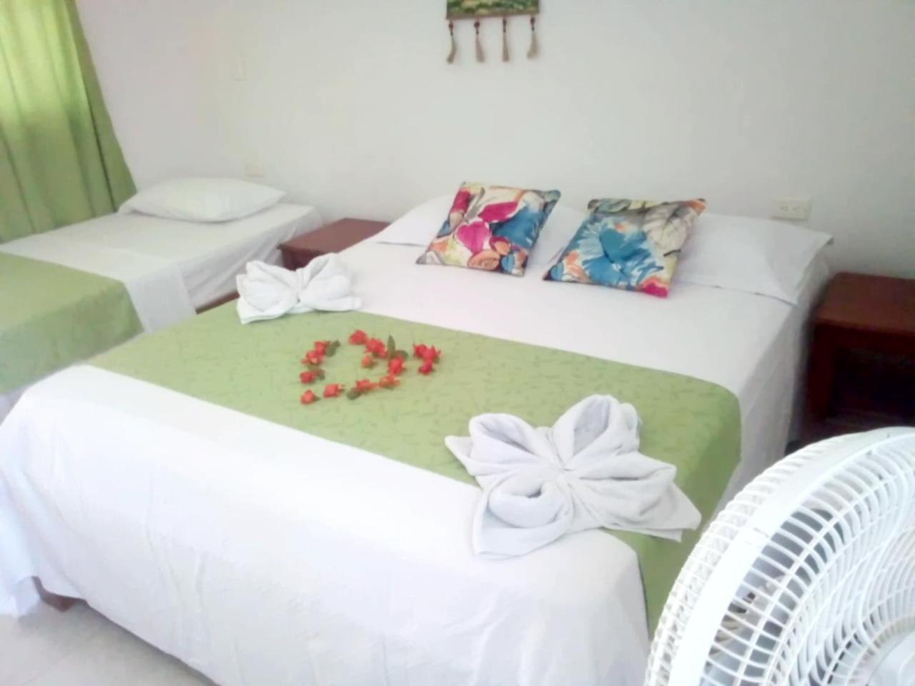 Oleajes Capurgana Hotel Room photo